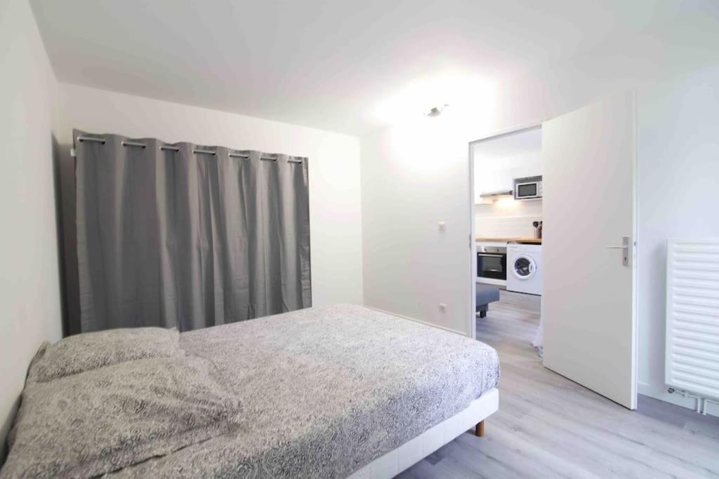 Ferienwohnung Le Dyonisos Et Piscine La Seyne-sur-Mer Exterior foto